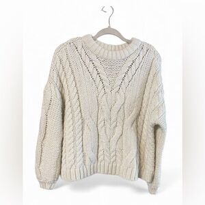 Aerie Cream Cable Knit Sweater
